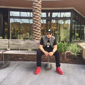 Meet your Posher, Genaro